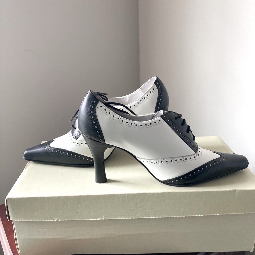 Spiegel Black & White Spectator Oxfords